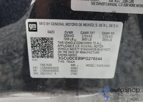 2023 Chevrolet Silverado K1500 Trail Boss Custom z USA, uszkodzony, nr VIN 3GCUDCE89PG276544